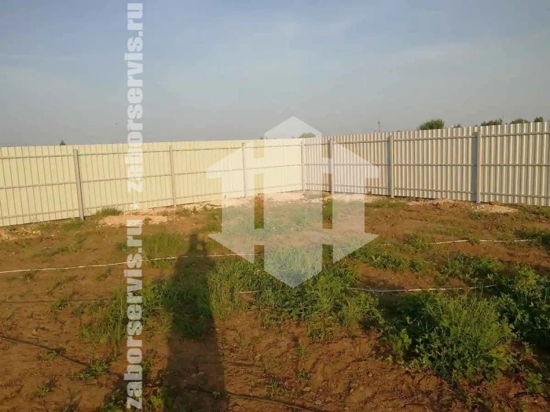 Забор из профнастила 86 метров синий