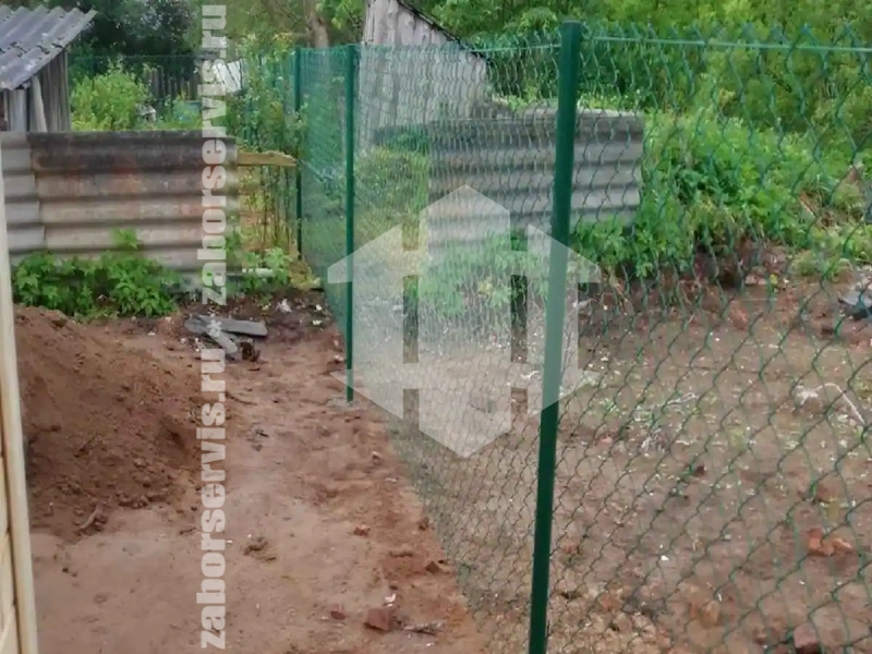 Забор из сетки рабицы с проволокой 68 метров