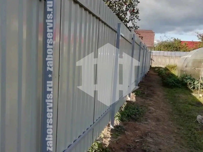 Забор из профнастила 28 метров
