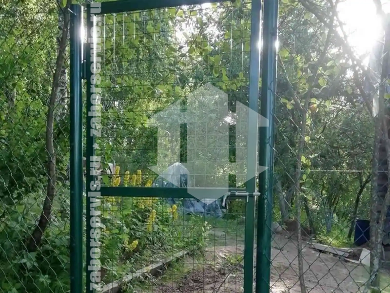 Забор из сетки рабицы с проволокой 90 метров