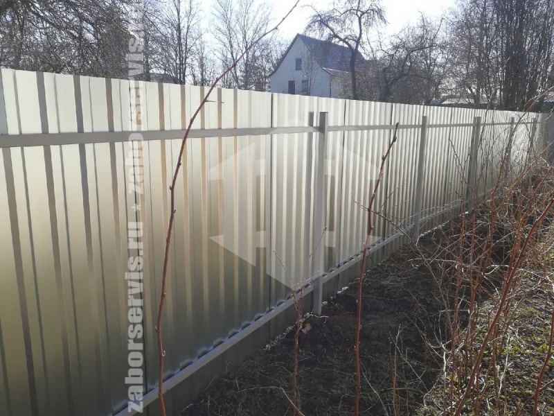 Забор из профнастила оцинкованный 63 метра