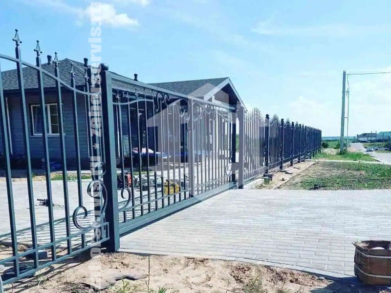 Кованый секционный забор 88 метров
