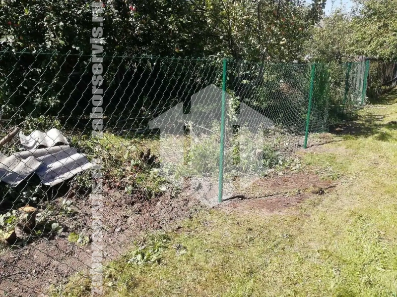 Забор из сетки рабицы с проволокой 30 метров