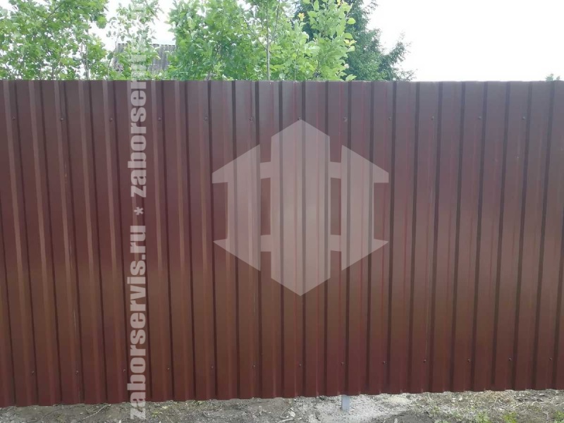 Забор из профнастила с бетонированием столбов 160 метров