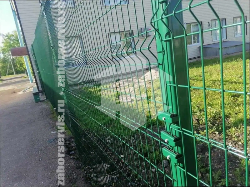 3D заборы для школы 70 метров высота 2,0м